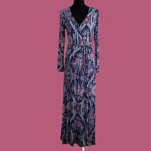 NWT Motherhood Maternity Small Paisley Stretchy Wrap Dress Gender Reveal New S